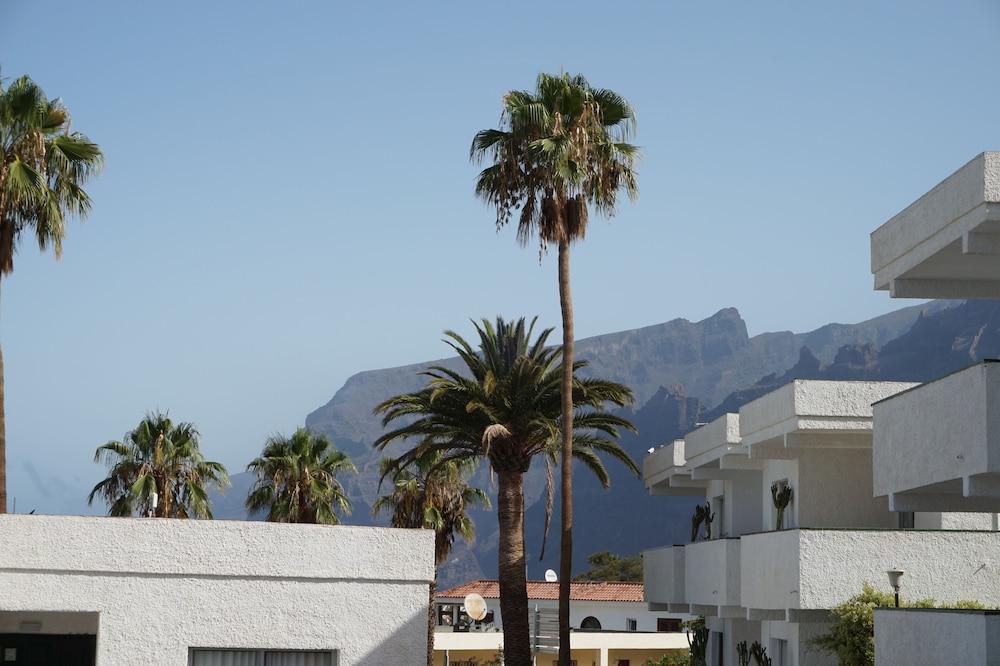 Apartamentos El Sombrero Acantilado de los Gigantes Екстериор снимка