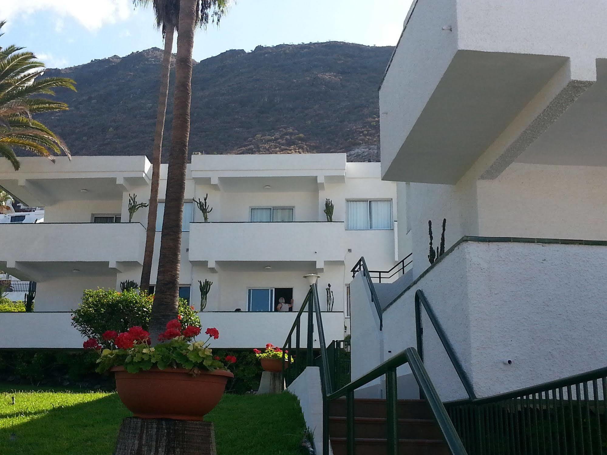 Apartamentos El Sombrero Acantilado de los Gigantes Екстериор снимка